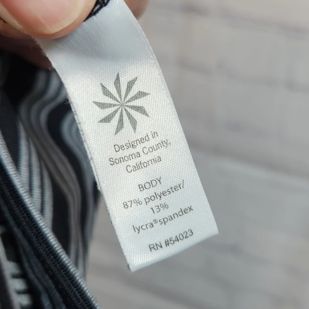 Athleta/ Striped Leggings - Picture 5 of 6